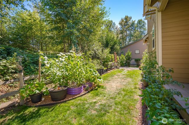 2094 Calico Loop, Ferndale, WA 98248