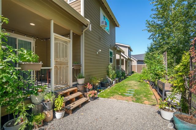2094 Calico Loop, Ferndale, WA 98248