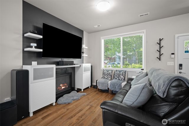 2094 Calico Loop, Ferndale, WA 98248