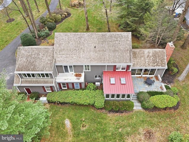 14 DEVON DR, New Hope, PA 18938