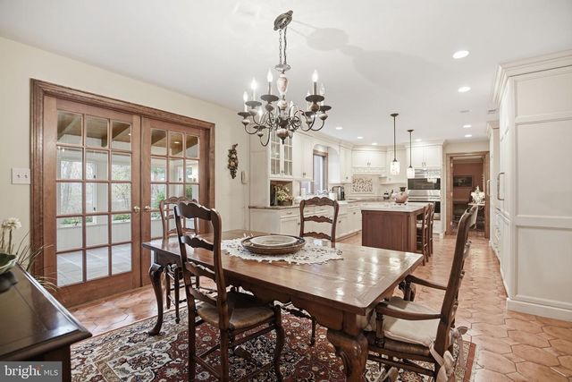 14 DEVON DR, New Hope, PA 18938