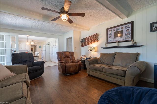 159 Yorkshire RD, Portsmouth, VA 23701
