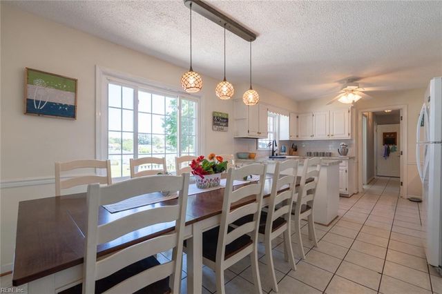 159 Yorkshire RD, Portsmouth, VA 23701