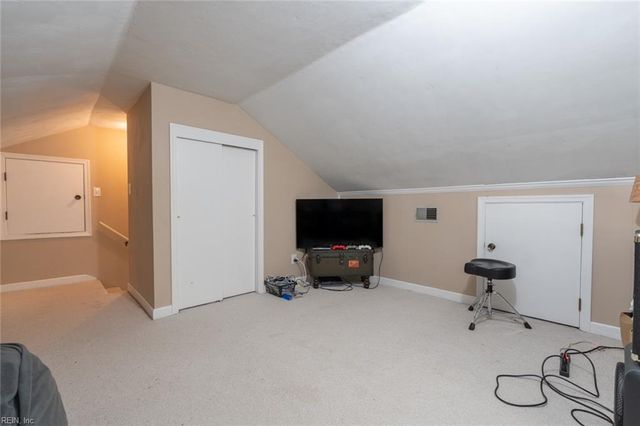 159 Yorkshire RD, Portsmouth, VA 23701