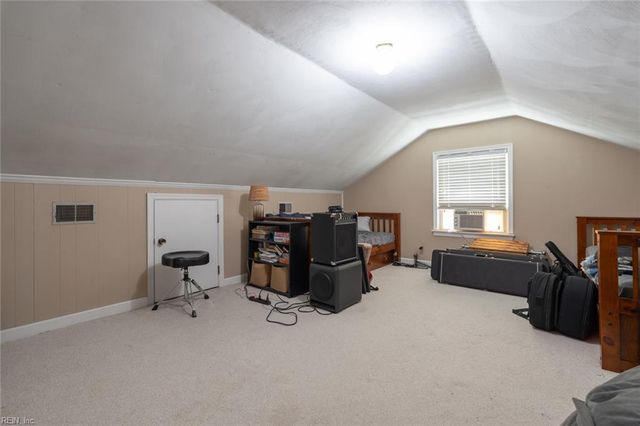 159 Yorkshire RD, Portsmouth, VA 23701