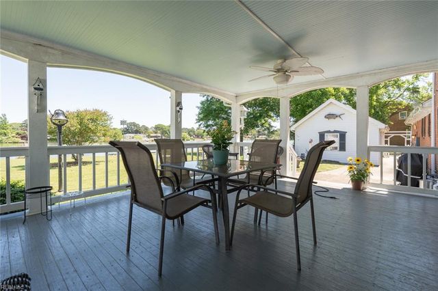 159 Yorkshire RD, Portsmouth, VA 23701