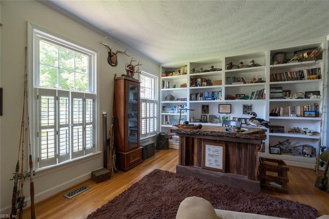 159 Yorkshire RD, Portsmouth, VA 23701