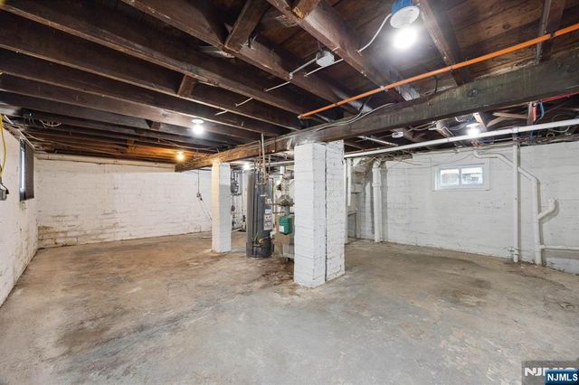 271 Berry Street, Hackensack, NJ 07601