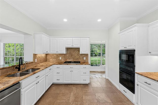 5400 Top Of The Trails CV, Austin, TX 78734