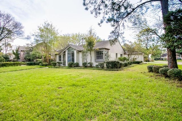 10827 Tupper Lake Drive, Houston, TX 77042