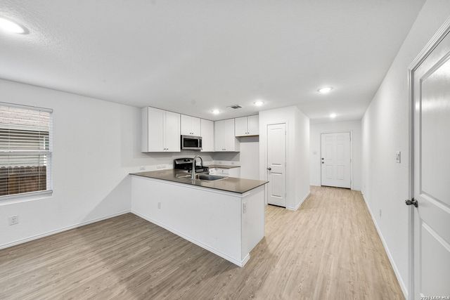 6013 Vestige, Bulverde, TX 78163