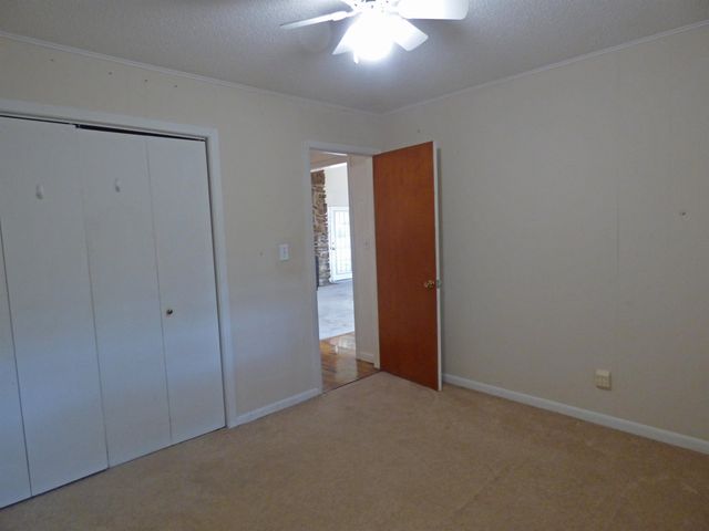 3 Mishemokwa Drive, Cherokee Village, AR 72529