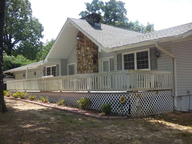 3 Mishemokwa Drive, Cherokee Village, AR 72529