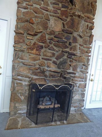 3 Mishemokwa Drive, Cherokee Village, AR 72529