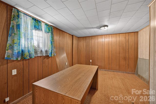 632 Wildlife Access Road, Hickory, NC 28601