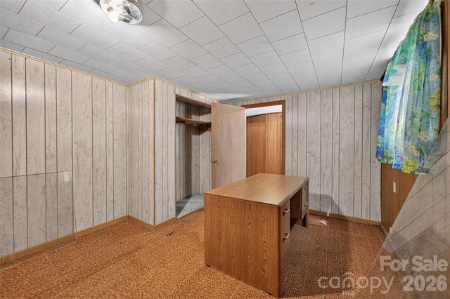 632 Wildlife Access Road, Hickory, NC 28601