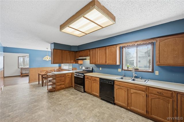 59 West Drullard Avenue, Lancaster, NY 14086