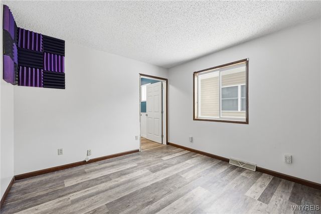 59 West Drullard Avenue, Lancaster, NY 14086