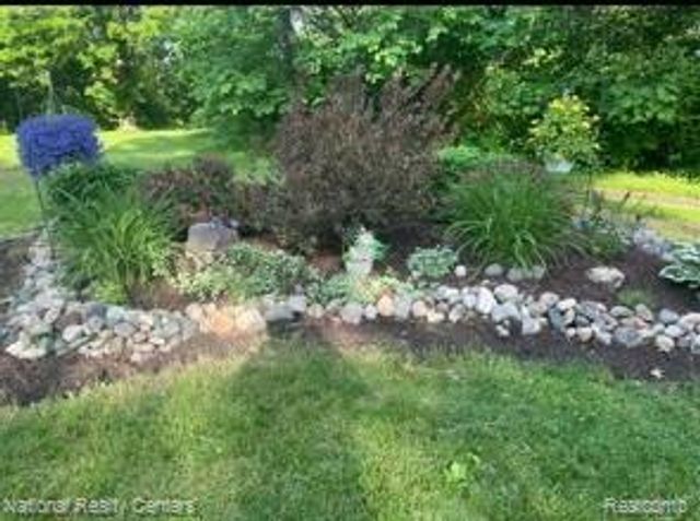 20650 Brest Road, Taylor, MI 48180