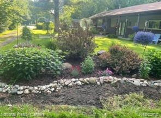 20650 Brest Road, Taylor, MI 48180