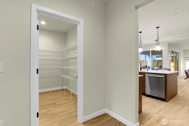 16624 63rd Avenue W, Lynnwood, WA 98037