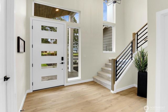 16624 63rd Avenue W, Lynnwood, WA 98037