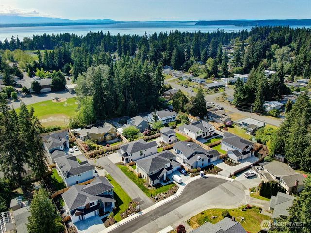 16624 63rd Avenue W, Lynnwood, WA 98037