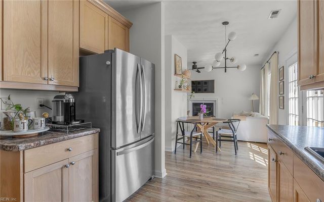 813 Bridges PL, Virginia Beach, VA 23464