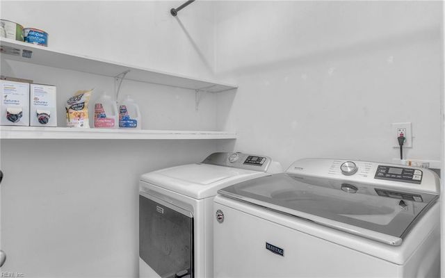 813 Bridges PL, Virginia Beach, VA 23464