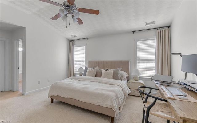 813 Bridges PL, Virginia Beach, VA 23464