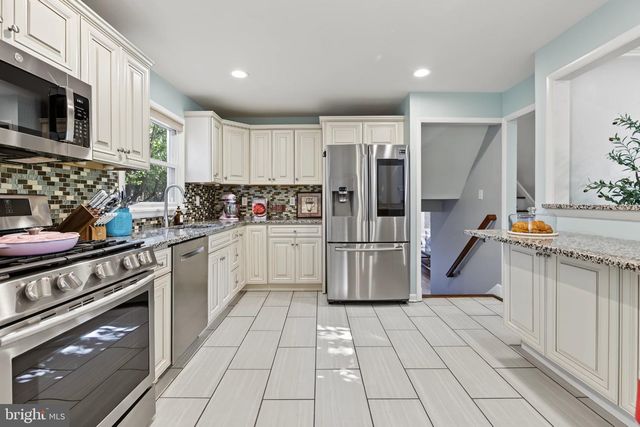 79 HARMONY AVE, Lawrenceville, NJ 08648