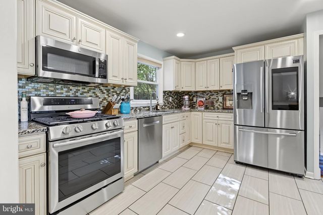 79 HARMONY AVE, Lawrenceville, NJ 08648