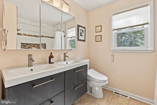 79 HARMONY AVE, Lawrenceville, NJ 08648