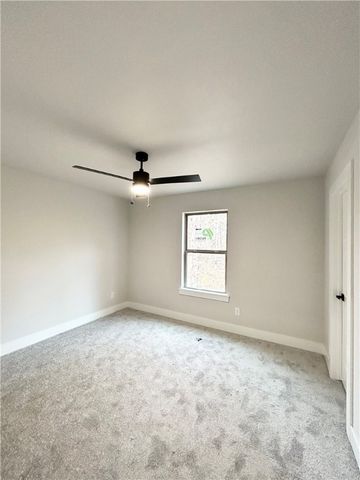 6 Findhorn Lane, Bella Vista, AR 72715