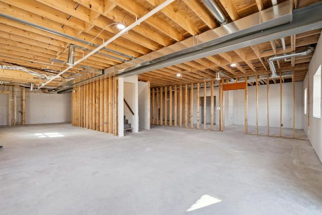 1095 Walnut Dell Road, Platteville, WI 53818