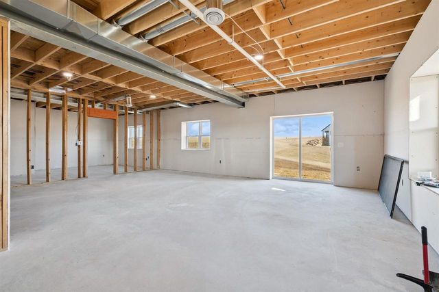 1095 Walnut Dell Road, Platteville, WI 53818