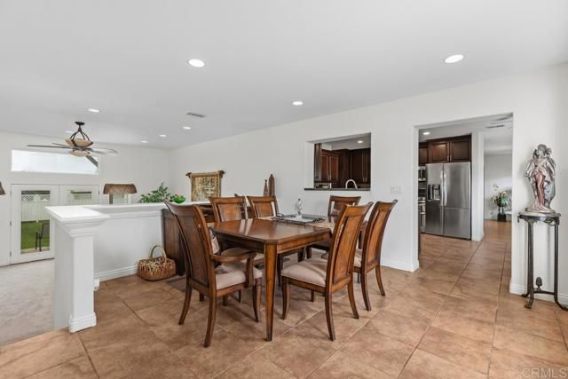 2725 Morning Glory Ln, Carlsbad, CA 92008