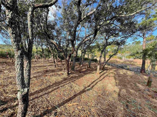 123 Kelly Lane, Gulf Shores, AL 36542