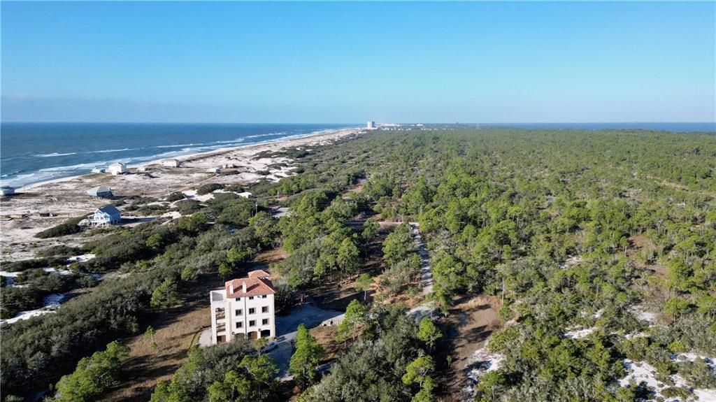 123 Kelly Lane, Gulf Shores, AL 36542