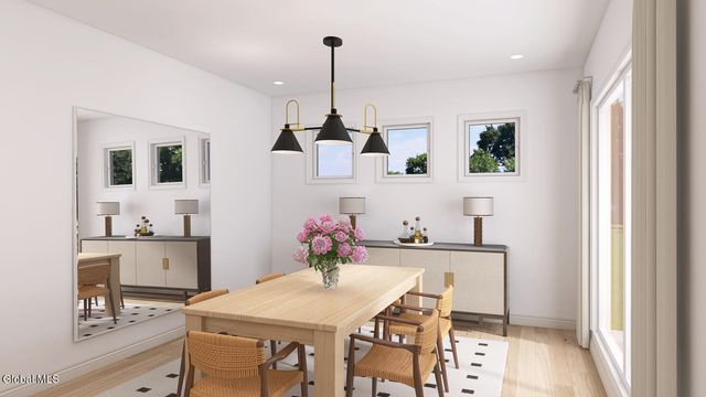 5 Stone Creek Drive, East Greenbush, NY 12061