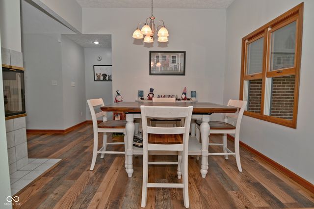 420 Jaynes Circle, Greenwood, IN 46142