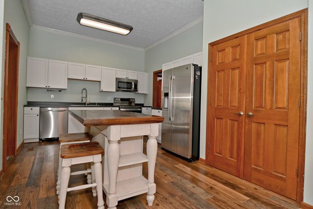 420 Jaynes Circle, Greenwood, IN 46142