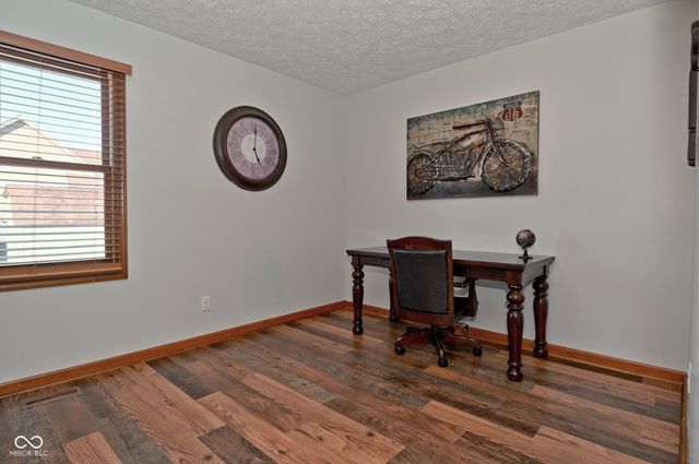 420 Jaynes Circle, Greenwood, IN 46142