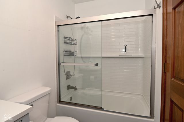 420 Jaynes Circle, Greenwood, IN 46142