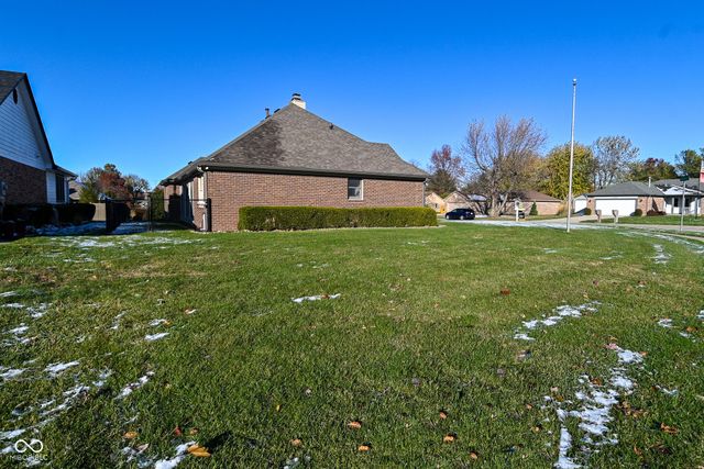 420 Jaynes Circle, Greenwood, IN 46142