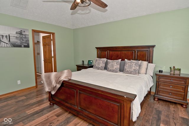 420 Jaynes Circle, Greenwood, IN 46142