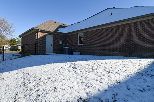 420 Jaynes Circle, Greenwood, IN 46142