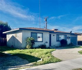 1041 Street Whittier Avenue, Hemet, CA 92543