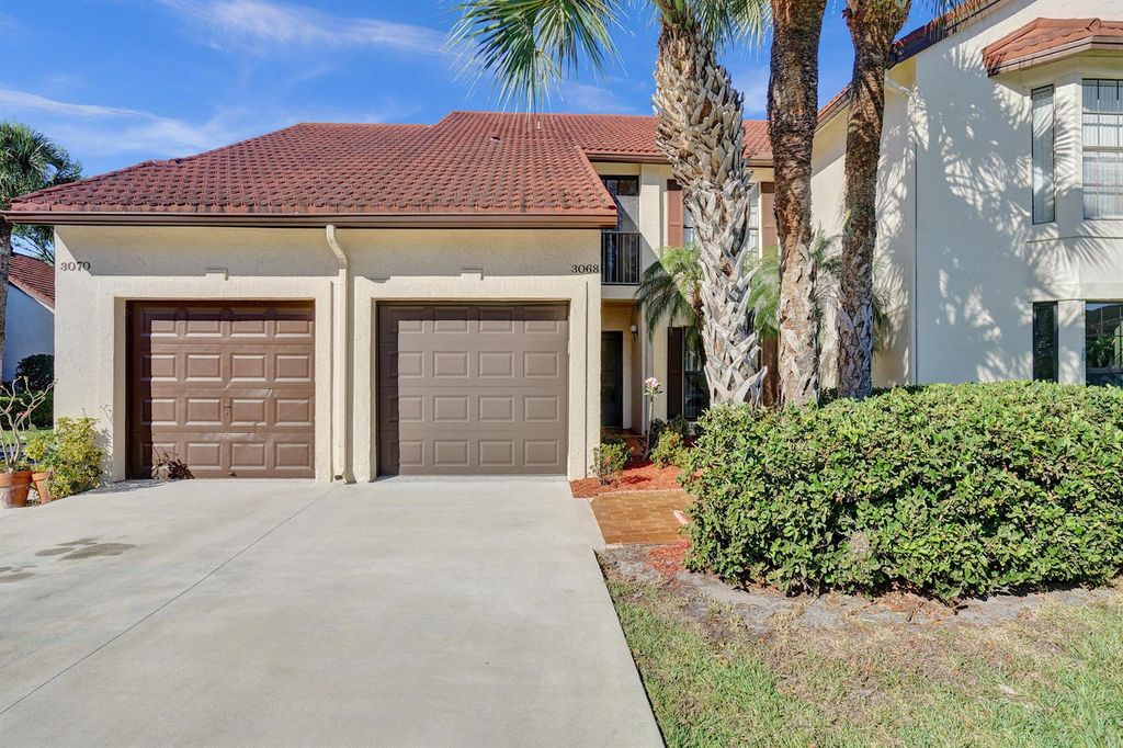 3068 Lucerne Park Drive, Greenacres, FL 33467