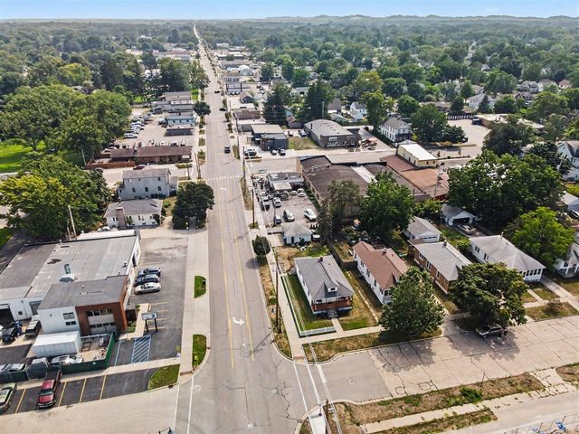 1448 Columbus Avenue, Grand Haven, MI 49417